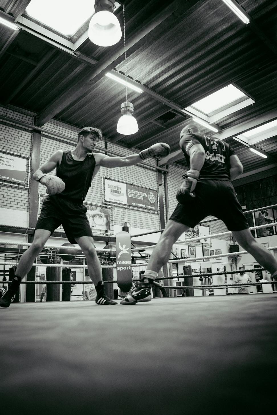 Boxing sparring coach